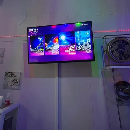 Love Room Paris Париж